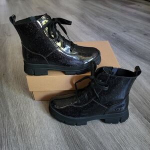 UGG Kids Ashton Lace-up Glitter Boot